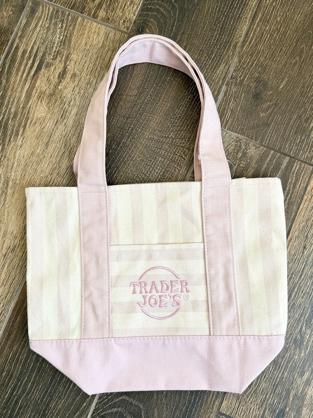 Trader Joe’s Limited Edition Pale Pink Mini Stripe Tote—Summer 2026 Collector